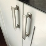 Pictures Of Kitchen Cabinet Pulls